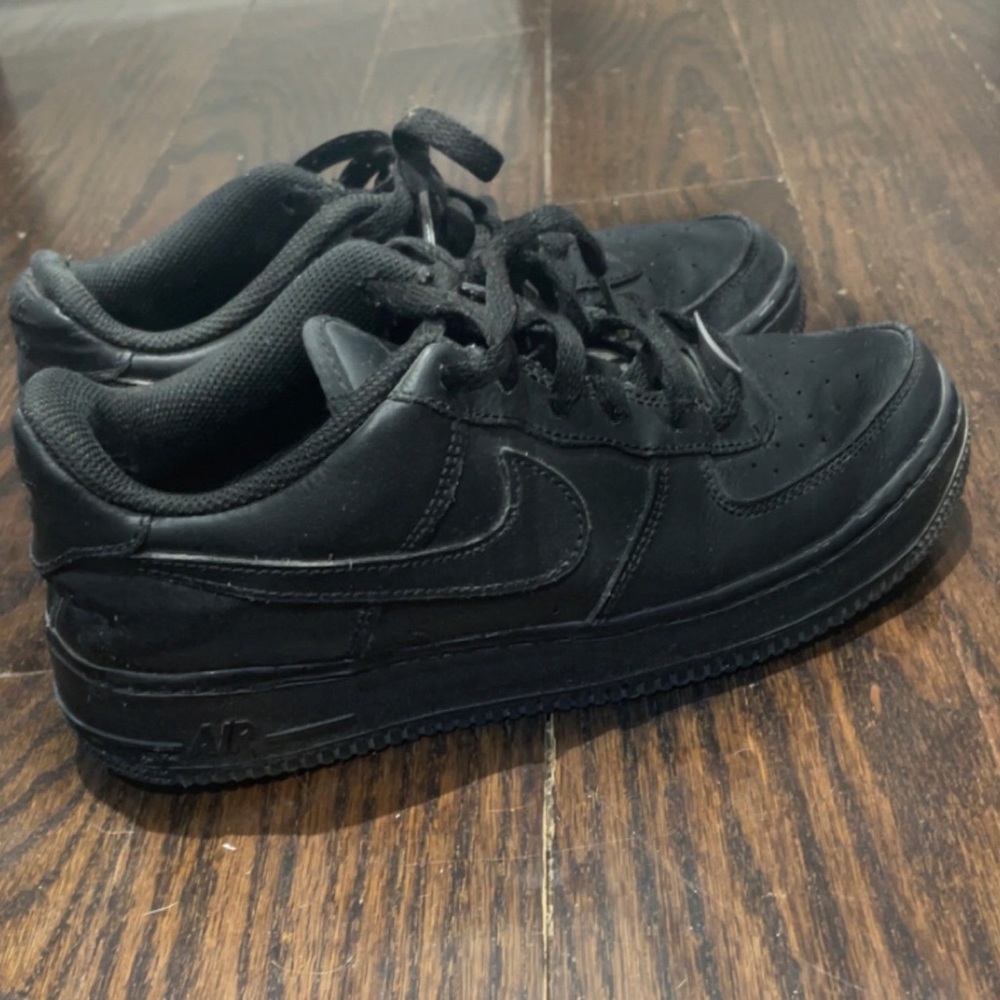 Nike | Black Air Force 1’s
